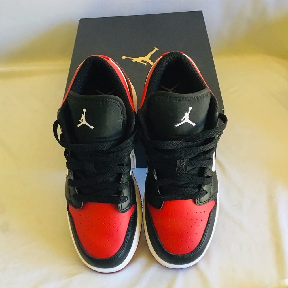 Air Jordan 1 Low Gym Red/White/Black - Size 4.5Y